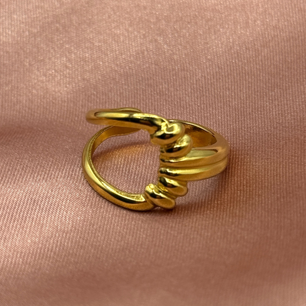 Knot Ring