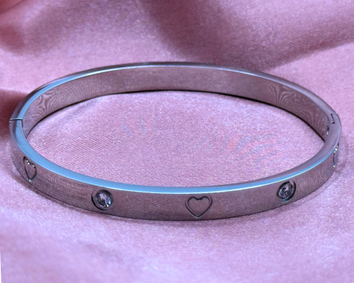 Lustrous Love Bangle- White Gold