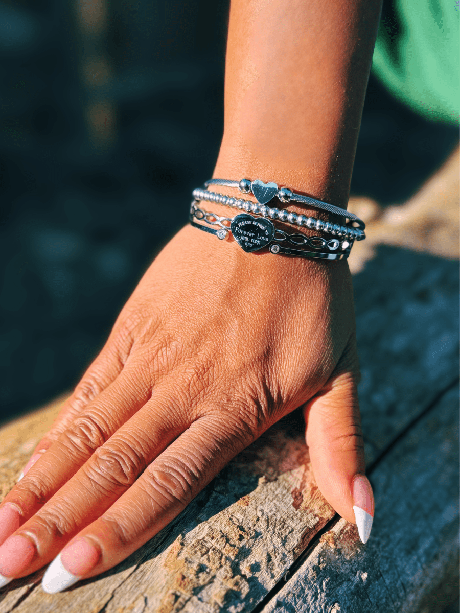 Eternal Twist Bangle Silver