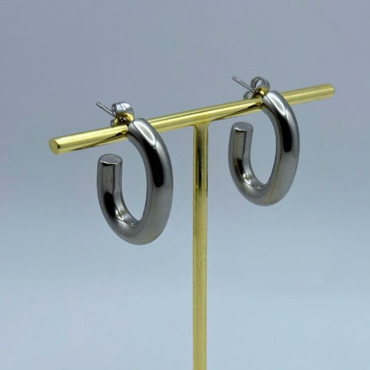 Soft Statement Studs – Silver
