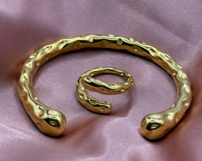 Molten Gold Ring