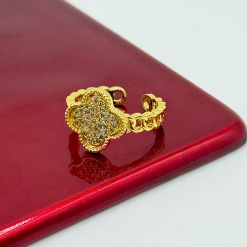 Clover Link Ring