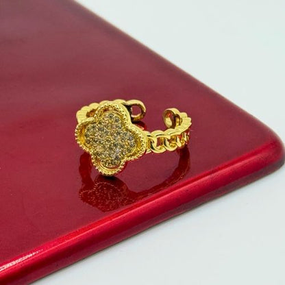 Clover Link Ring