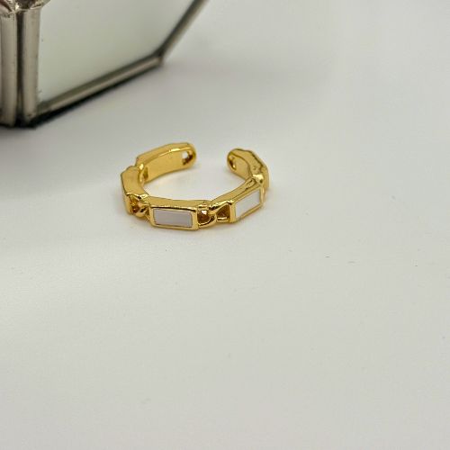 Soft Link Ring - Final Sale