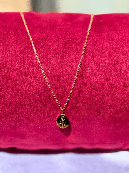 Rosalina Necklace Gold